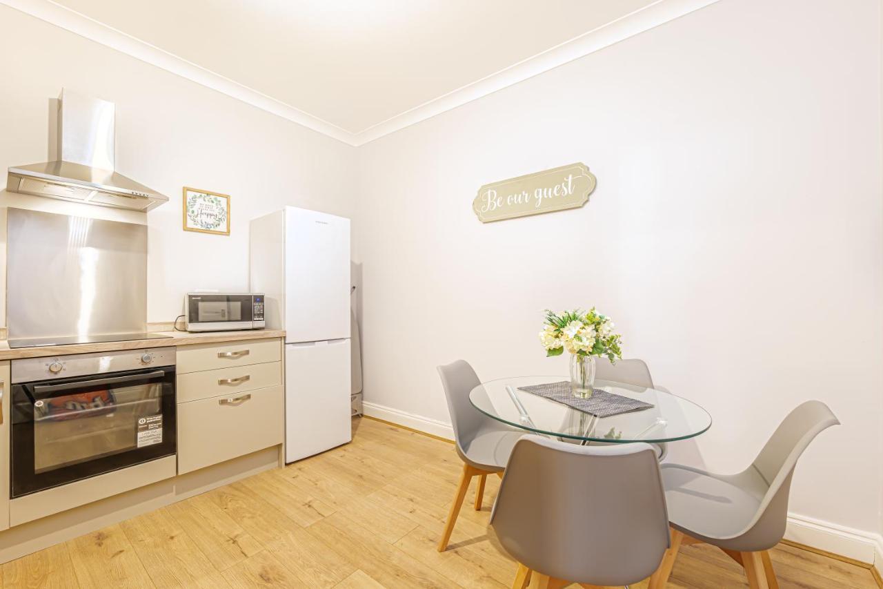 Luxury Apartments In Margate Centre Экстерьер фото