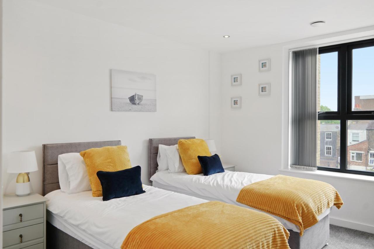 Luxury Apartments In Margate Centre Экстерьер фото